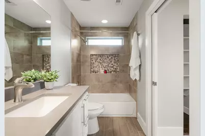 5204 Samuel Huston Avenue, Austin, TX 78721 - Photo 31