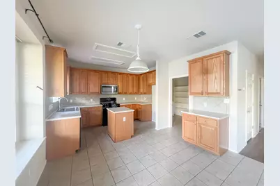 10717 Strand Street, Austin, TX 78748 - Photo 7