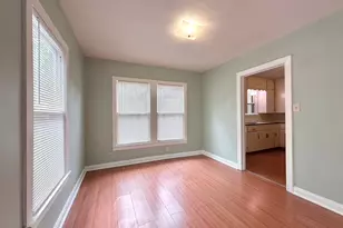 914 E 39th St, Austin, TX 78751 - Photo 19