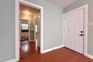 914 E 39th St, Austin, TX 78751 - Photo 17