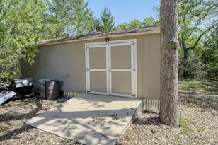 138 Wood Hollow Ct, Bastrop, TX 78602 - Photo 35