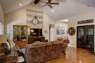 138 Wood Hollow Ct, Bastrop, TX 78602 - Photo 9