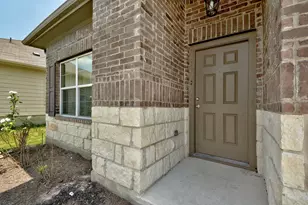 421 Pentire Way, Hutto, TX 78634 - Photo 3