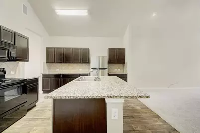 421 Pentire Way, Hutto, TX 78634 - Photo 11