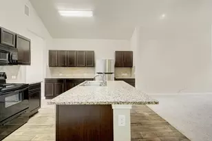 421 Pentire Way, Hutto, TX 78634 - Photo 11