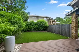 913 Stobaugh St, Austin, TX 78757 - Photo 5