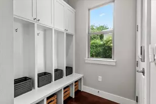 913 Stobaugh St, Austin, TX 78757 - Photo 15