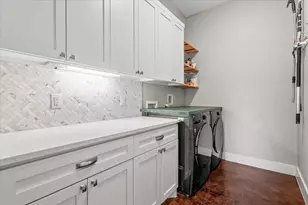913 Stobaugh St, Austin, TX 78757 - Photo 21