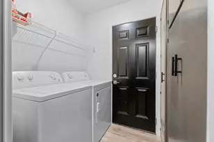 2504 Wildgrove Dr, Austin, TX 78704 - Photo 11