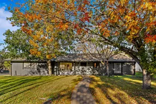 2504 Wildgrove Dr, Austin, TX 78704 - Photo 15