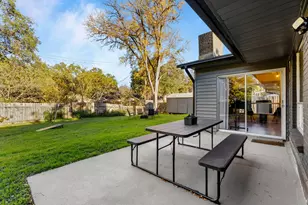 2504 Wildgrove Dr, Austin, TX 78704 - Photo 23