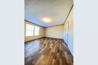 286 Wilson Road, Red Rock, TX 78662 - Photo 9