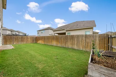 505 Circle Way #6D, Jarrell, TX 76537 - Photo 31