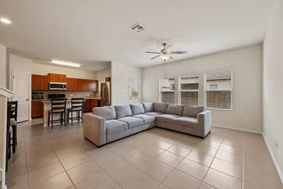 505 Circle Way #6D, Jarrell, TX 76537 - Photo 5