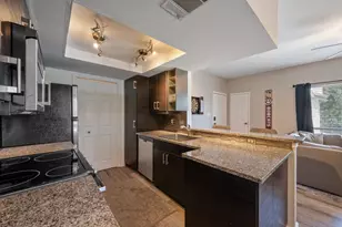 506 W San Antonio St, San Marcos, TX 78666 - Photo 9