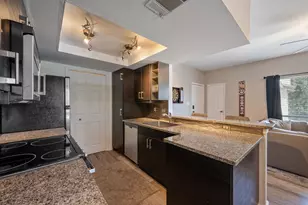 506 W San Antonio St, San Marcos, TX 78666 - Photo 9