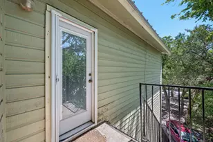 506 W San Antonio St, San Marcos, TX 78666 - Photo 19