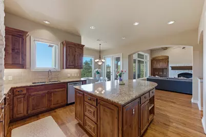 111 Sendera Bonita, Lakeway, TX 78734 - Photo 9