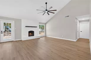 11202 Balcones Woods Cove, Austin, TX 78759 - Photo 5
