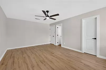 11202 Balcones Woods Cove, Austin, TX 78759 - Photo 17