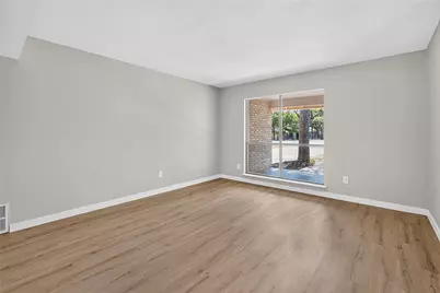 11202 Balcones Woods Cove, Austin, TX 78759 - Photo 15