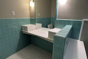 1115 W 22 1/2 St, Austin, TX 78705 - Photo 27