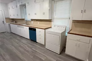 1115 W 22 1/2 St, Austin, TX 78705 - Photo 17