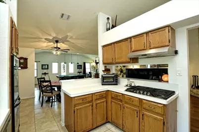 1002 W Noton Street, Pflugerville, TX 78660 - Photo 15