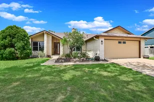 1002 W Noton St, Pflugerville, TX 78660 - Photo 1
