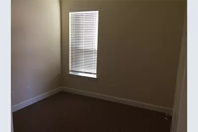 209 S 12th Street S #109, Pflugerville, TX 78660 - Photo 7