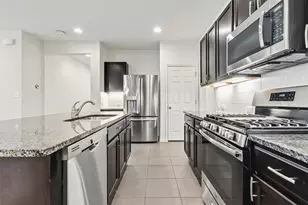 533 Sweetwood Ln, Leander, TX 78641 - Photo 9