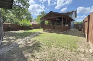 4503 E Stassney Ln, Austin, TX 78744 - Photo 17