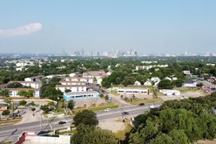 1199 Ridge Dr, Austin, TX 78721 - Photo 1