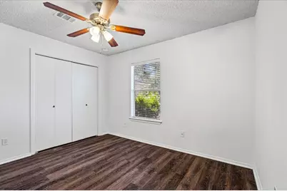 11303 Prairie Dog Trail, Austin, TX 78750 - Photo 13