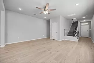 142 Goosewinged Dr, Kyle, TX 78640 - Photo 5