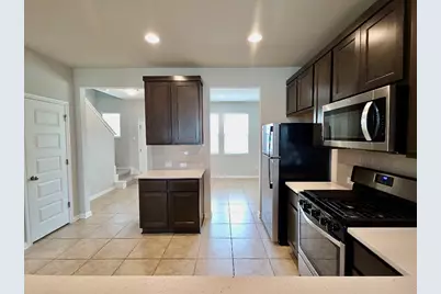 1721 Fountain Bridge Drive, Leander, TX 78641 - Photo 7