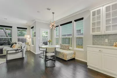 2817 Kinney Oaks Court, Austin, TX 78704 - Photo 13