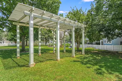 2817 Kinney Oaks Court, Austin, TX 78704 - Photo 33