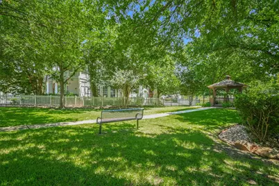 2817 Kinney Oaks Court, Austin, TX 78704 - Photo 29