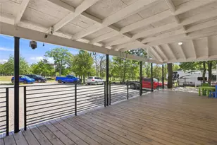 485 Bridgestone Ct, Lockhart, TX 78644 - Photo 5