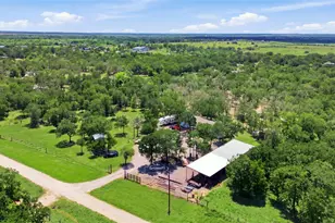 485 Bridgestone Ct, Lockhart, TX 78644 - Photo 29