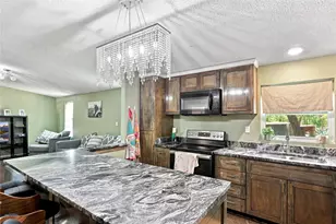 485 Bridgestone Ct, Lockhart, TX 78644 - Photo 9