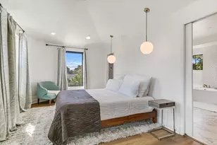 1300 Navasota St, Austin, TX 78702 - Photo 15
