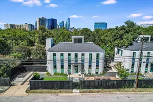 1300 Navasota St, Austin, TX 78702 - Photo 29