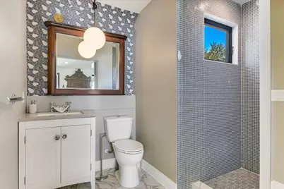 1300 Navasota Street, Austin, TX 78702 - Photo 13