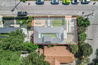 1300 Navasota Street, Austin, TX 78702 - Photo 25