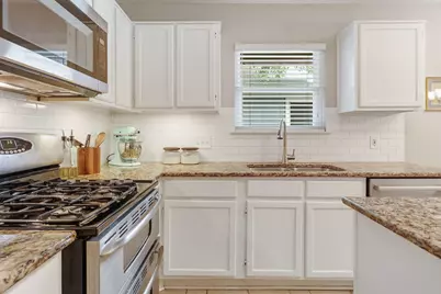 13151 Mill Stone Drive, Austin, TX 78729 - Photo 15