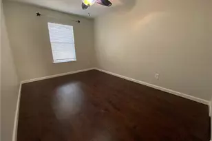 141 Ruby Lake Dr, Kyle, TX 78640 - Photo 17