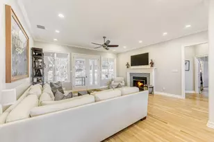 18 Ehrlich Rd, Austin, TX 78746 - Photo 7