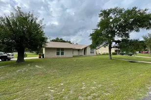 8704 Black Oak St, Austin, TX 78729 - Photo 3